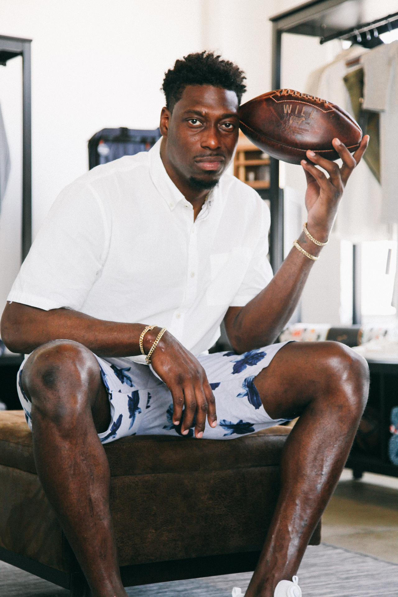 Raiders' Tight End Jared Cook talks to some radio shows about his new seasonal collection for Nifty Genius